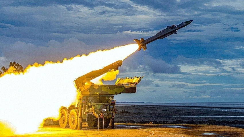 India's Defence Gets ₹52,000 Cr Boost! 🚀 Top Stocks to Watch