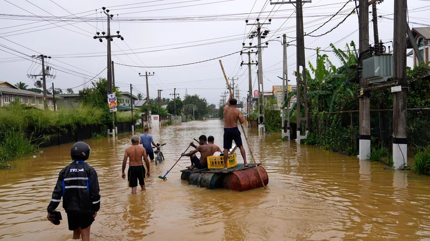 Sri Lanka declares emergency as Cyclone Ditwah leaves 132 dead, 176 missing