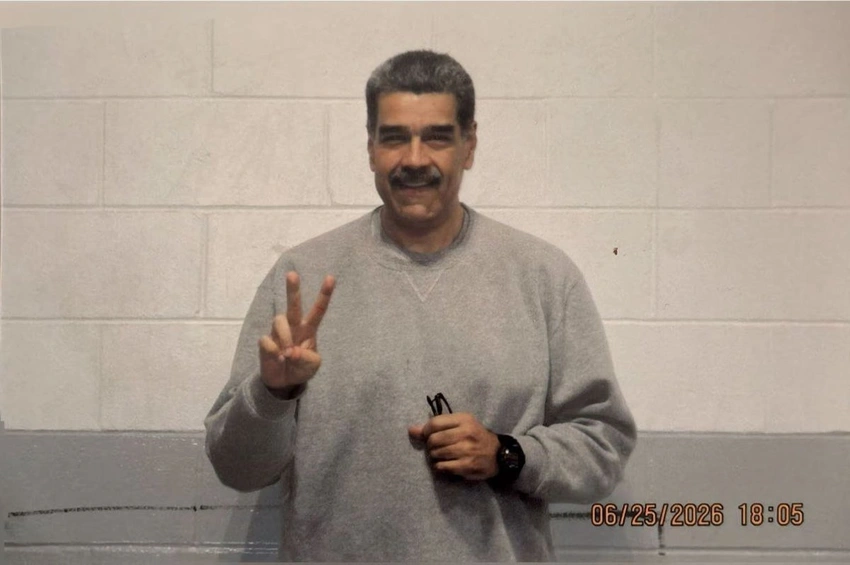 Maduro's Jail Photos Spark Social Media Storm & Questions