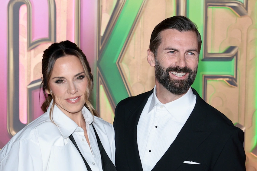 Mel C Weds Chris Dingwall! Spice Girls Reunite for Intimate Ceremony 👰‍♀️✨