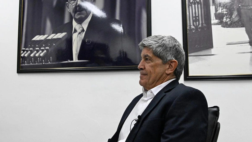 Cuba says in touch with US but no talks yet; Trump hints at a deal