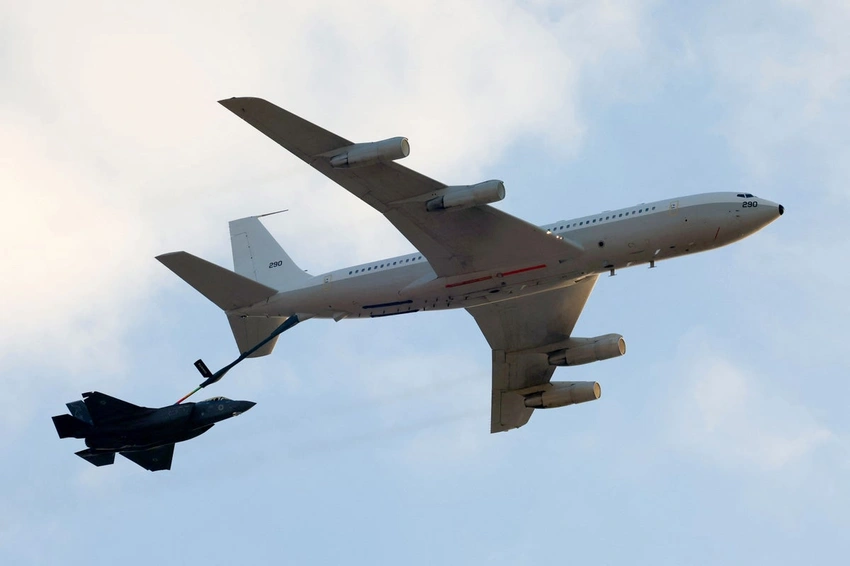 Rescue Underway After US Military Plane Crashes in Western Iraq