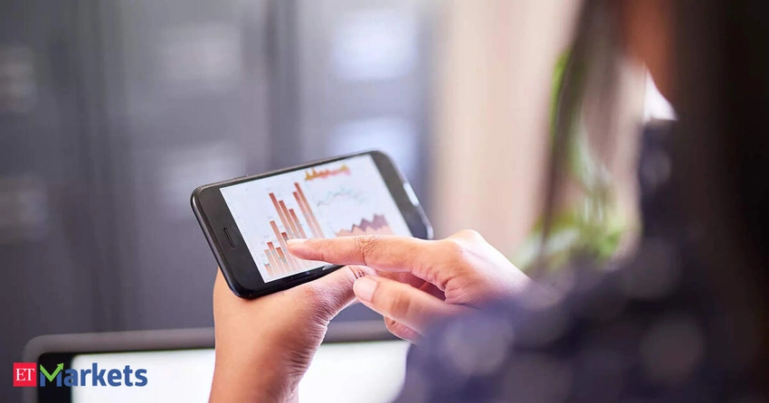 AI Fears Slam IT Stocks: What’s Next for Indian Tech Giants?
