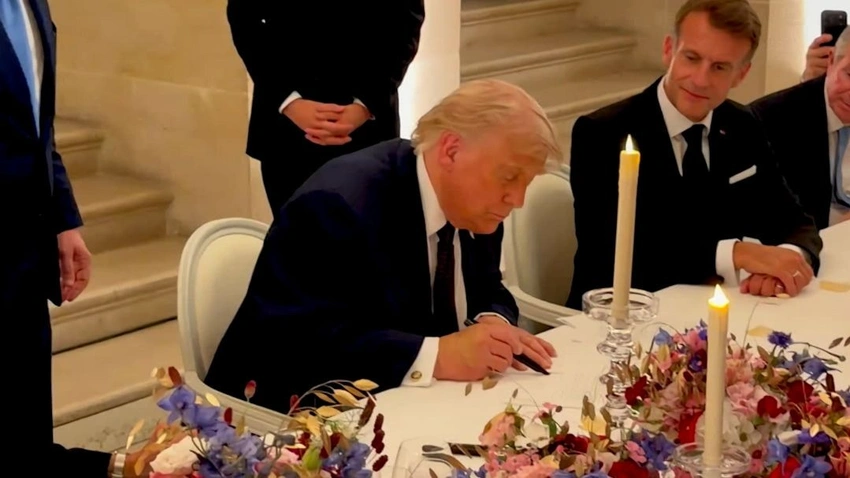Trump, Iranian President Ink Interim Peace Deal: Hormuz Reopens, Sanctions Lifted!