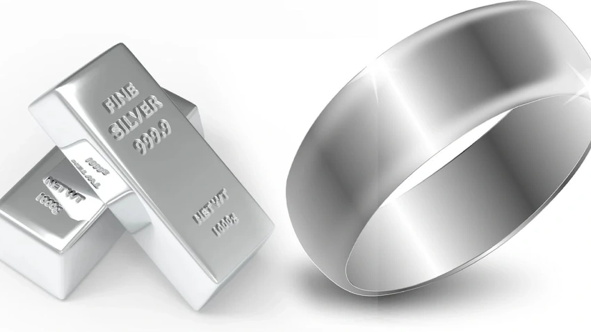 Silver Plunge Shocks Bulls: Prices Crash After Record Rally