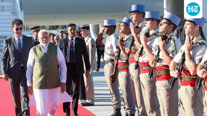 PM Modi's G7 Diplomacy: Global South Voice, Tech Ties & Bilateral Boost!
