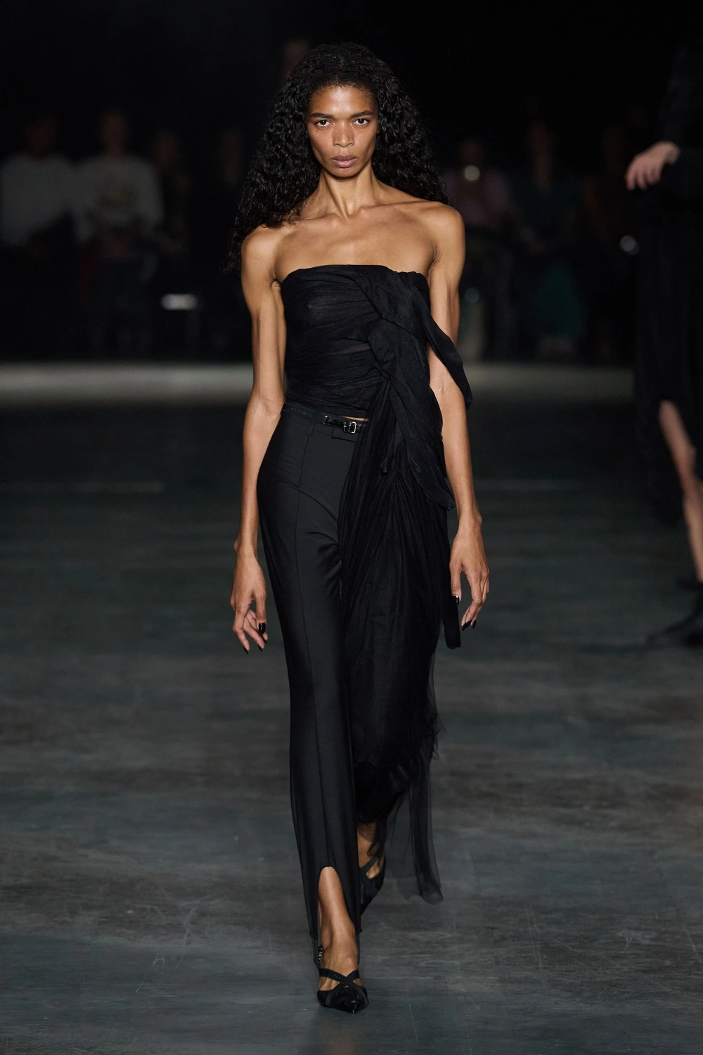 Alainpaul Spring 2027: Rave-Ready Looks & Dance-Inspired Designs!