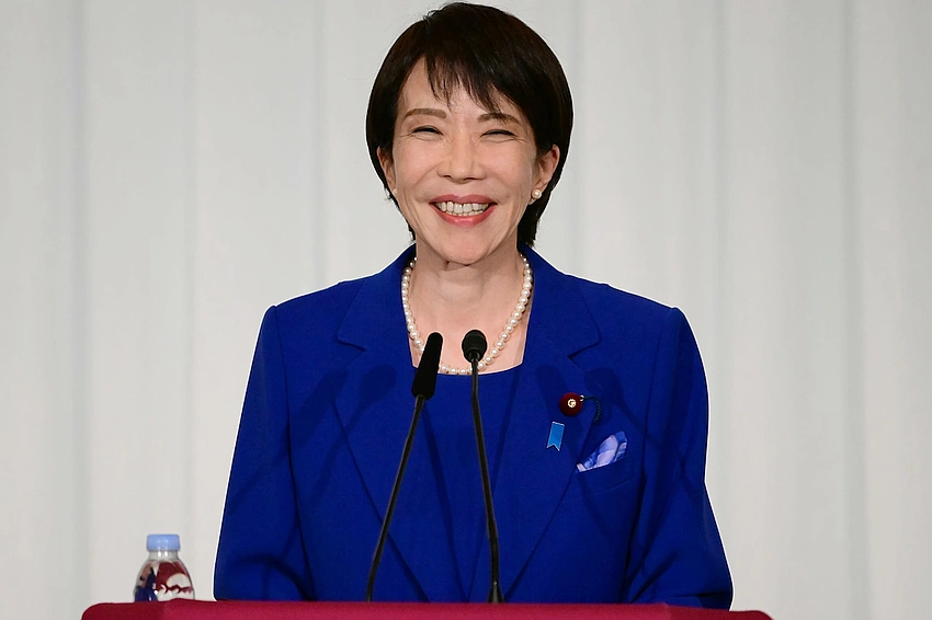 Japan’s First Female PM Aims to Win Trump Over During Asia Visit