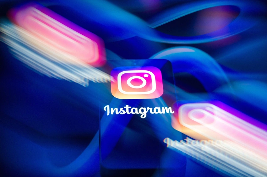 Meta Unleashes AI Image Generation on Instagram & WhatsApp: What You Need to Know!
