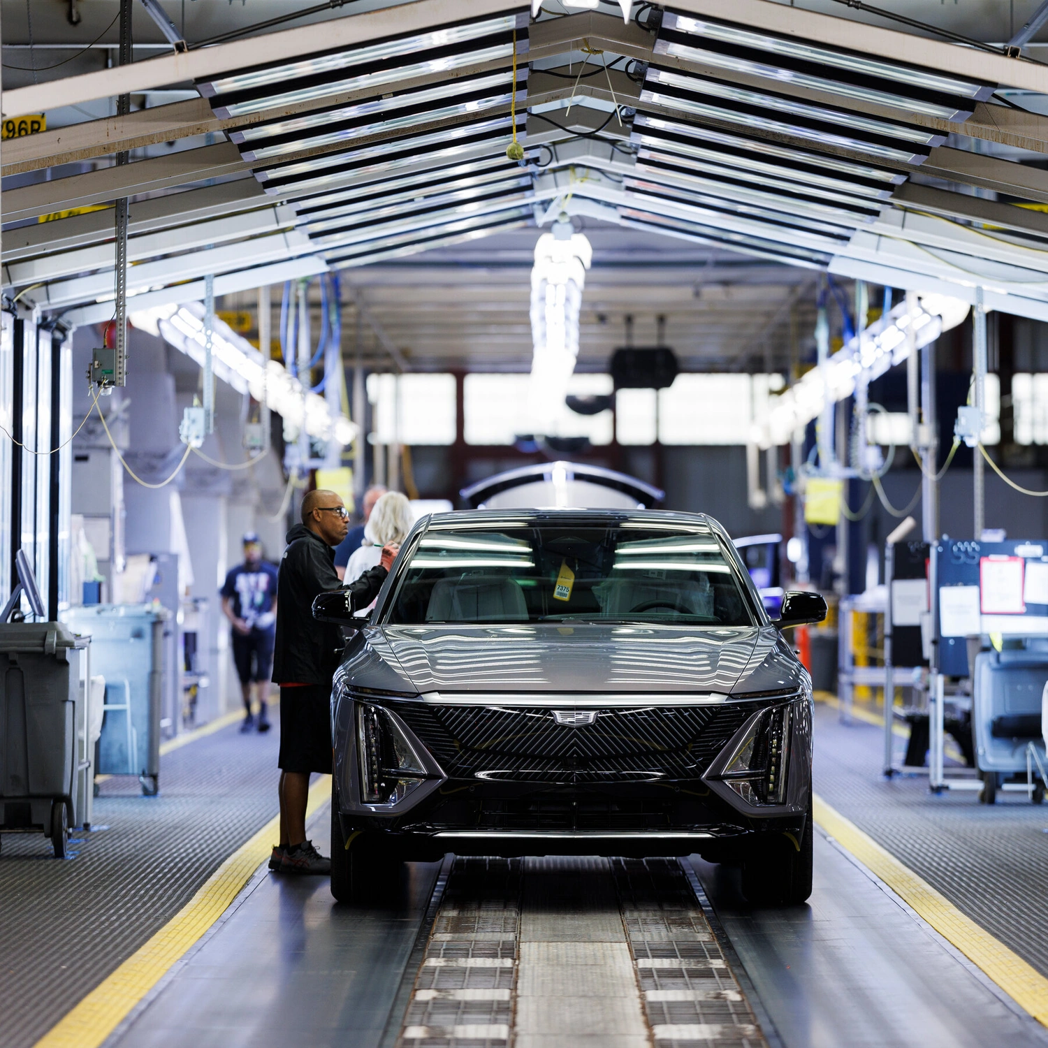 GM Sees $500M Tariff Refund, Boosts 2026 Earnings Outlook