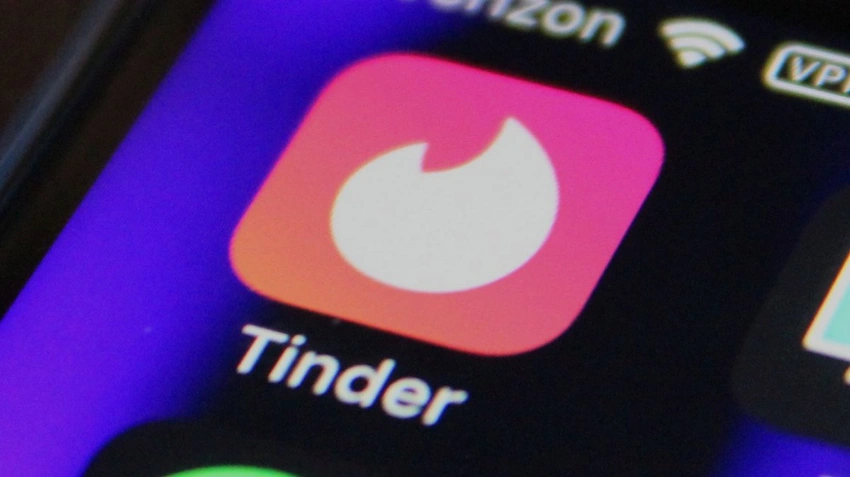 Swipe Fatigue? Gen Z Says 'Hello' to Real-Life Dating