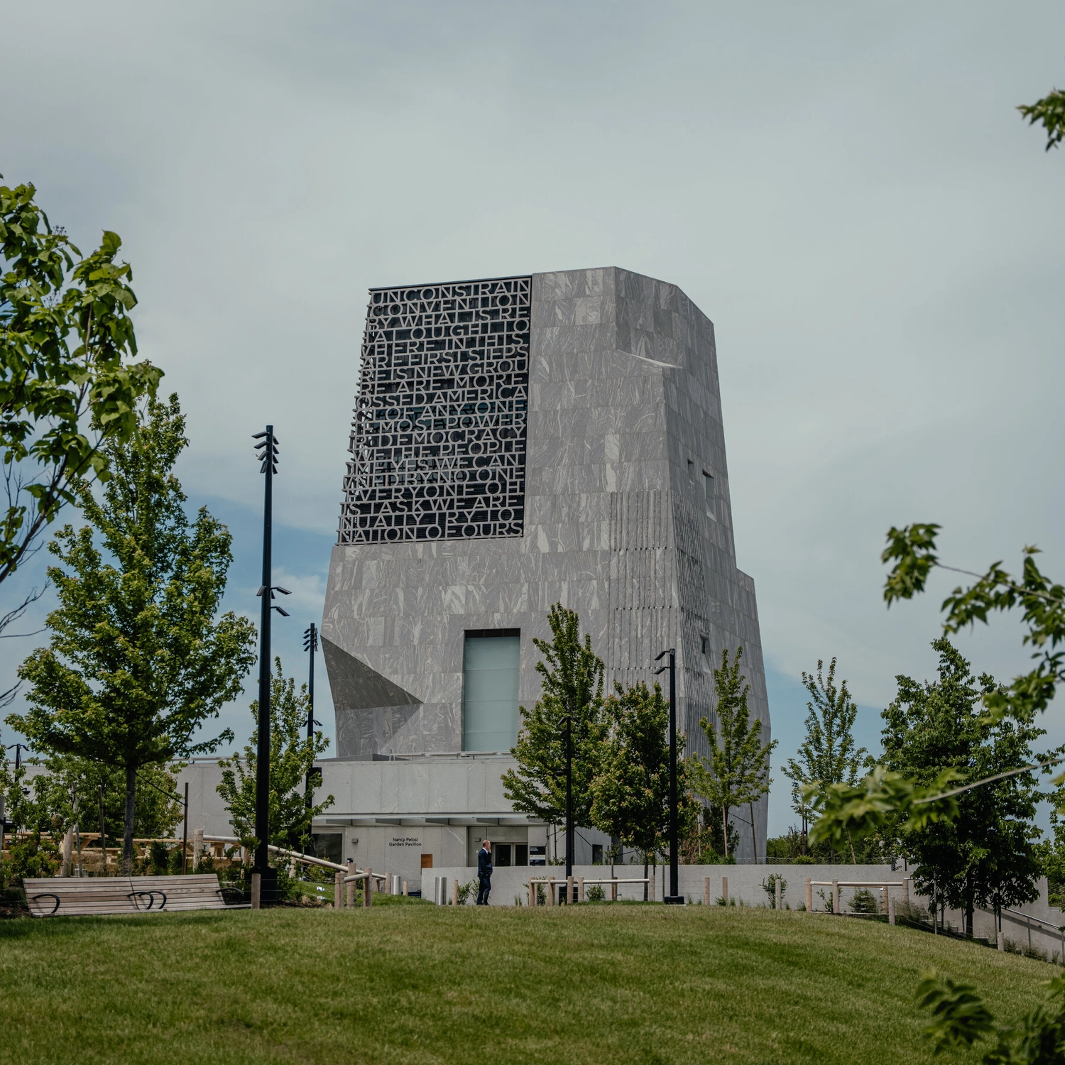 Obama Presidential Center Opens: A Star-Studded Celebration in Chicago!