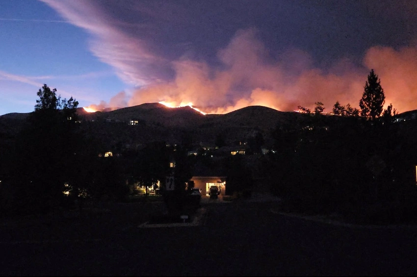 Reno Wildfire Rages: 90,000 Evacuate, Homes Lost to 'Human-Caused' Blaze!