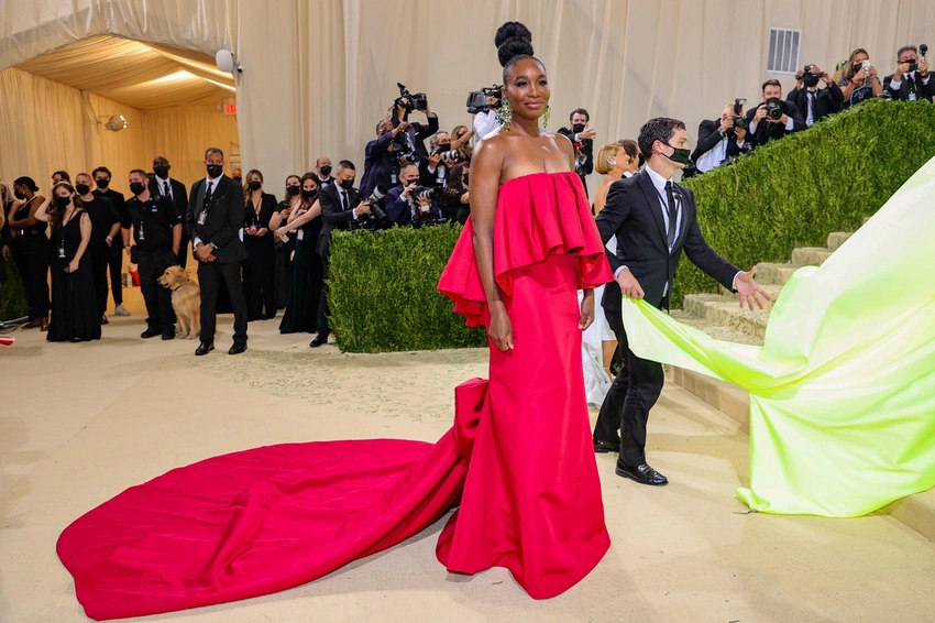 Met Gala 2026 Red Carpet: Star Arrivals at the Met