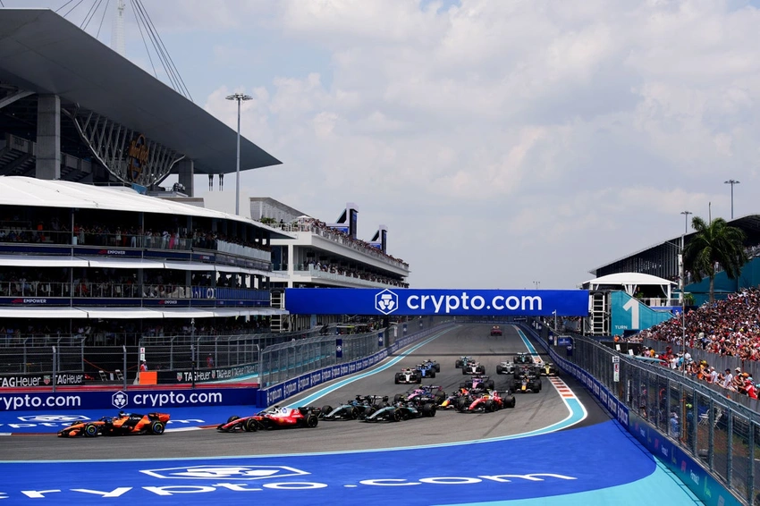 Miami Grand Prix moves up 3 hours as storm threat looms