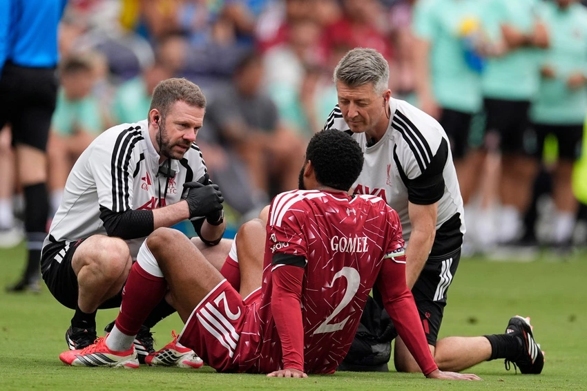 Liverpool Kicks Off Pre-Season with Win, But Gomez Injury Sparks Crisis!