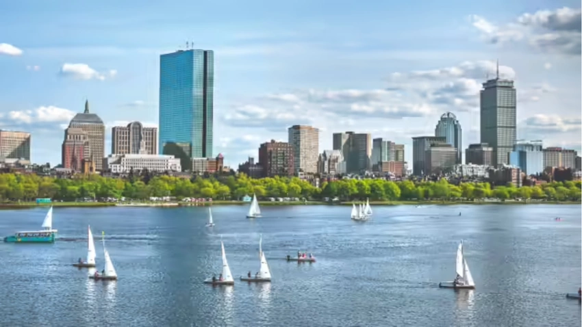 Boston Mystery Solved: Massive Boom That Shook New England Was a Meteor