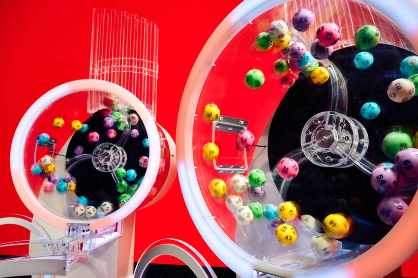 Powerball crosses the pond to the UK, boosting international jackpots