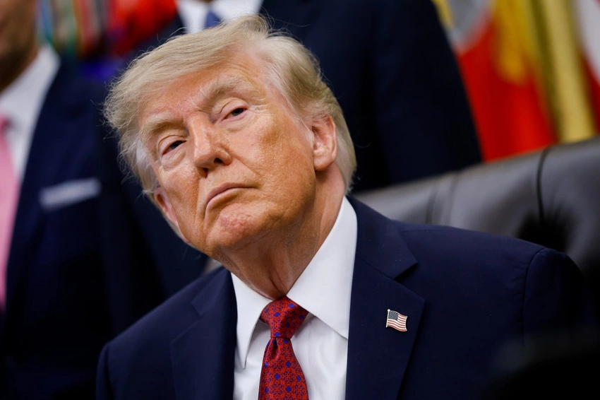 Trump Slams Harry & Meghan: "Horrible Influence" & "Terrible" Treatment of William!