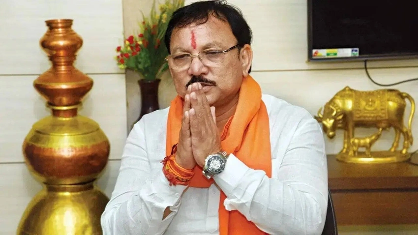 Operation Tiger Roars: Shinde Camp Claims 7 Uddhav MPs Ready to Switch!