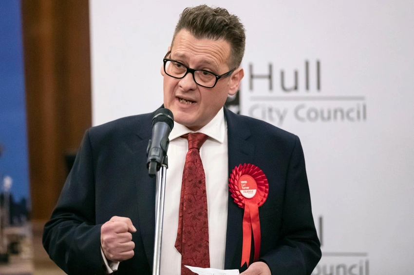 Hull MP Karl Turner suspended by Labour whip after criticising Starmer
