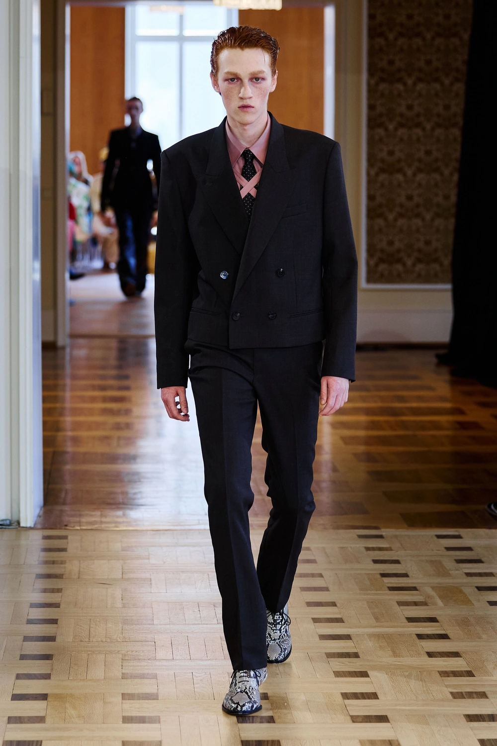 Kasia Kucharska's Berlin Collection: Fashion's Illusions Unveiled!