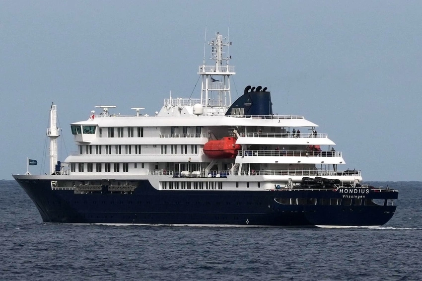 Hantavirus outbreak hits cruise ship; 40 passengers disembark at St Helena