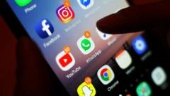 UK Lords Back Plan to Ban Under-16s from Social Media