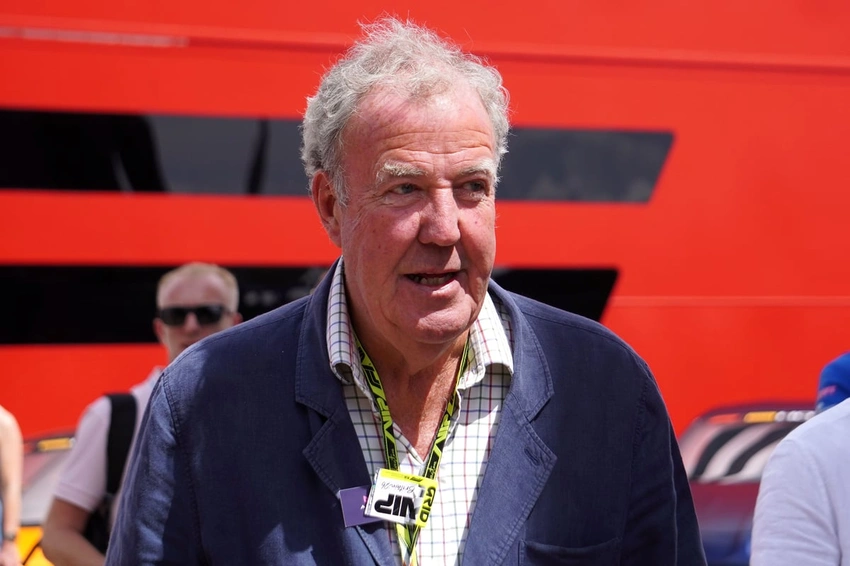 Jeremy Clarkson's Diddly Squat Farm Hit by Sheep Thieves! 🐑🚔