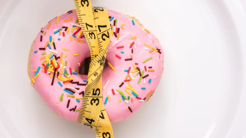 What happens when you quit added sugar for a year? Real-world changes in weight, energy, and mood.