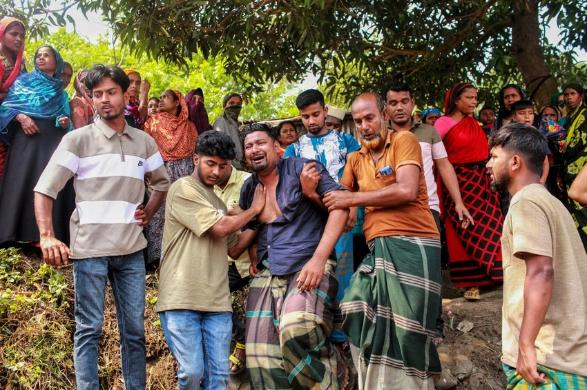 15 Killed After Truck Carrying Iron Rods Overturns in Bangladesh