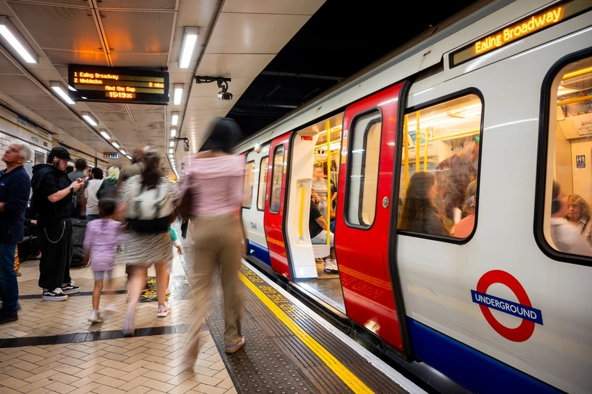 London Tube Strike Sparks Travel Chaos as RMT Walkouts Hit Drivers