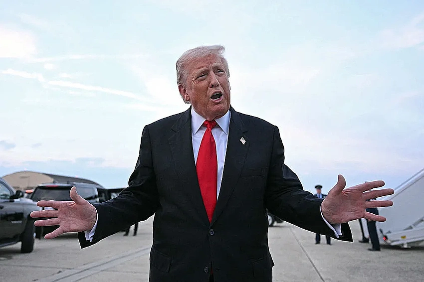 Trump again floats $2,000 dividend for Americans funded by tariffs