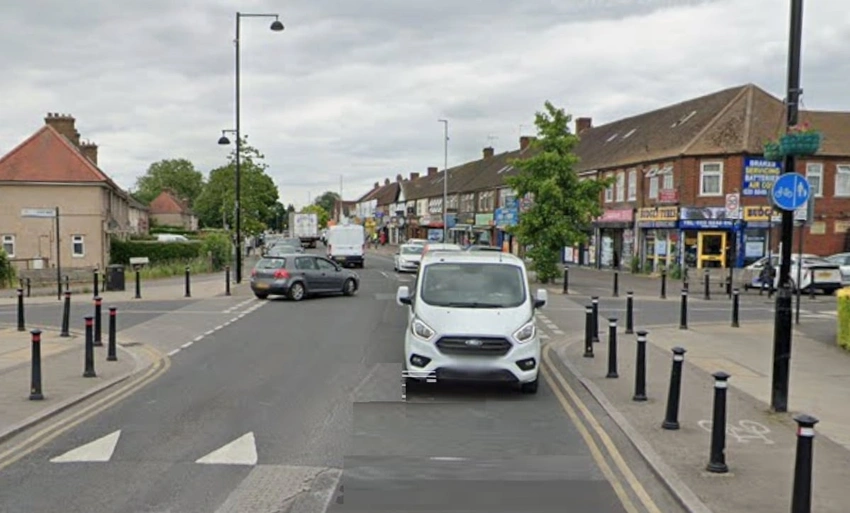 Man Arrested After Car Plows into Pedestrians in West London! #EalingIncident