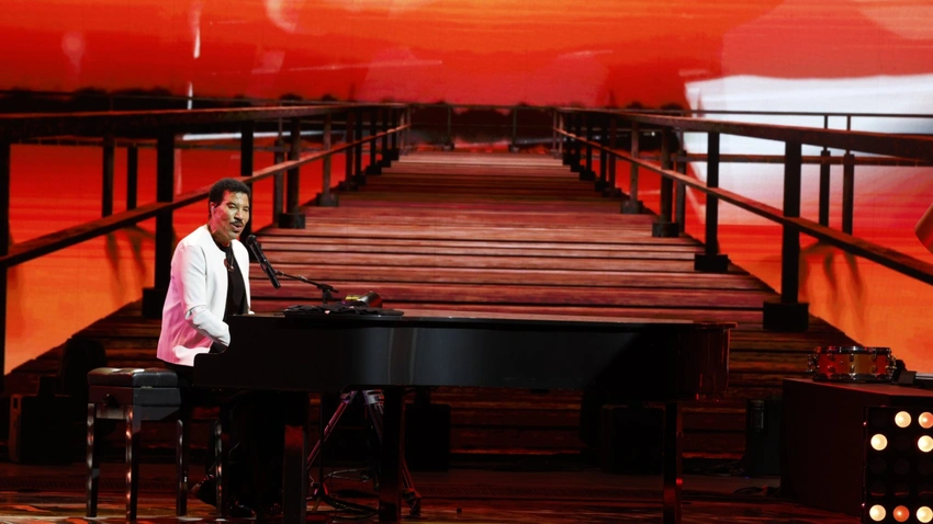 Lionel Richie Undergoes Heart Procedure; Cancels Shows, 'Doing Great'!