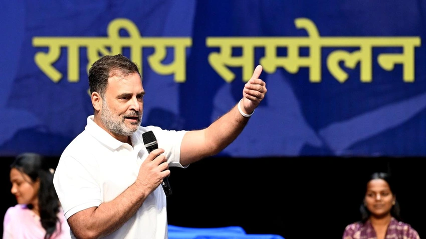 SC Quashes Savarkar Defamation Summons Against Rahul Gandhi!