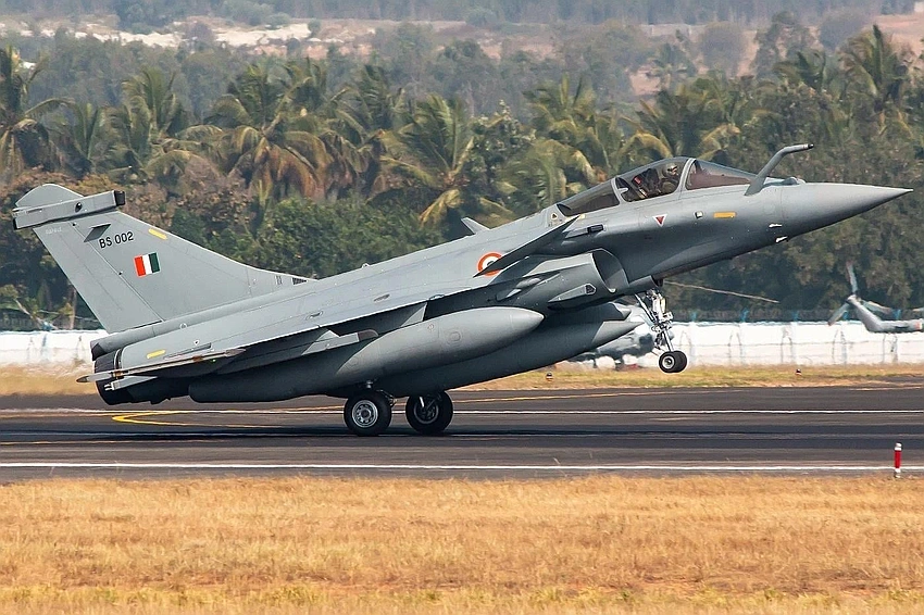 DPB Clears 114 Rafale Jets for IAF Ahead of Macron Visit