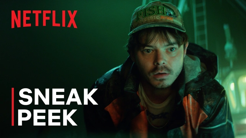 New Netflix Series 'BELOW' Unleashes Ocean Terror! 🌊