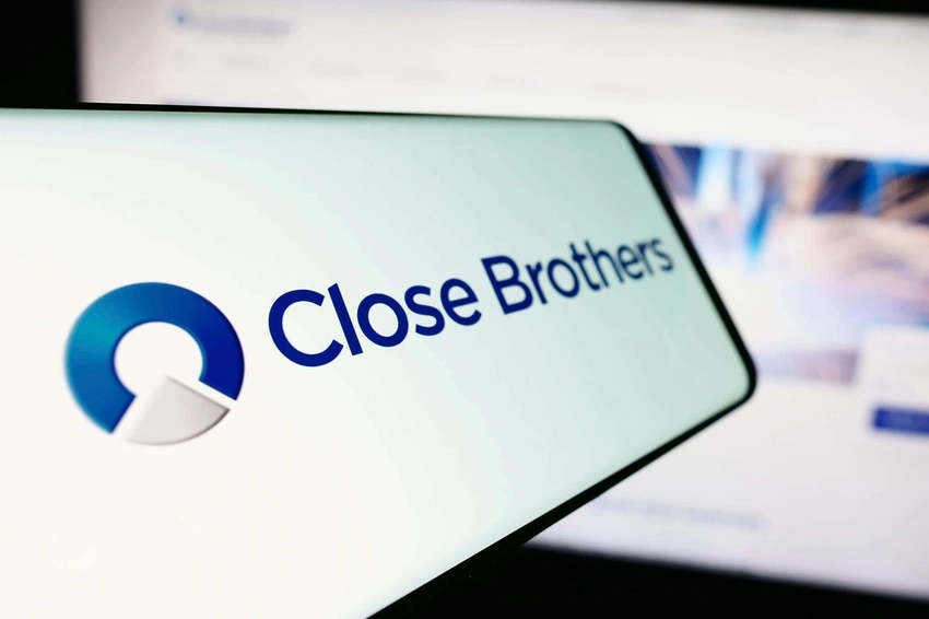 Close Brothers to cut 600 jobs amid car finance scandal