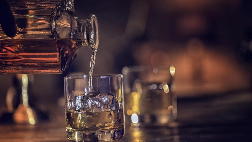 Kerala Extends Bar Timings to Midnight, 3 AM Window for 5-Star Hotels