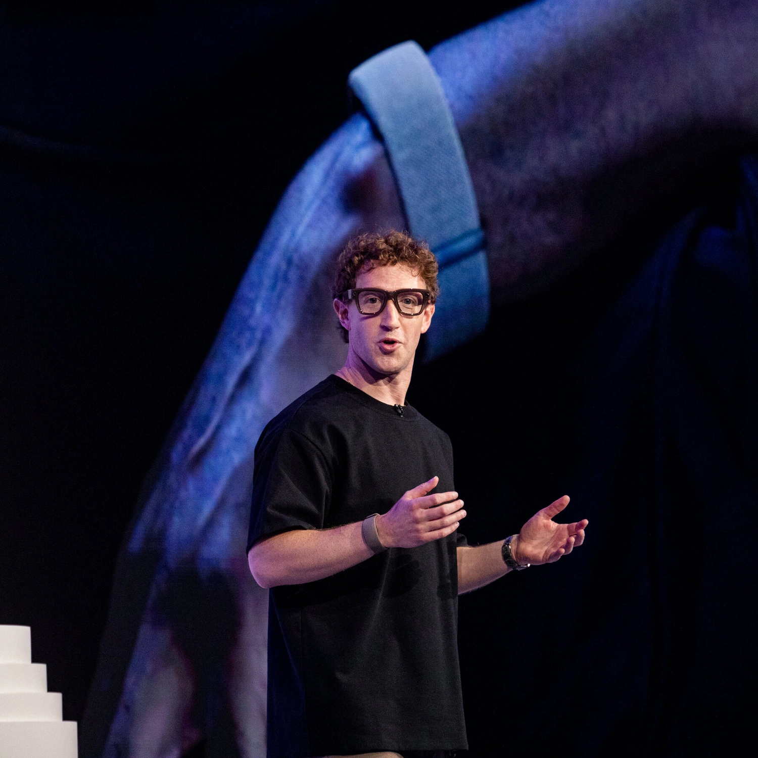 Zuckerberg Ignites AI War: Openness vs. Centralized Control. Who Wins?