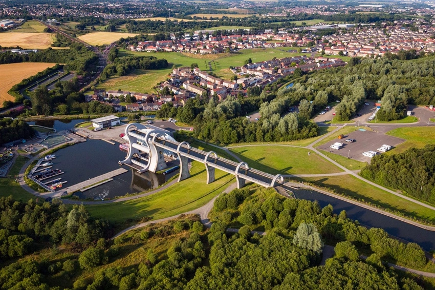 Britain's Property Puzzle: Where Homes Fly Off the Market & Where They Linger