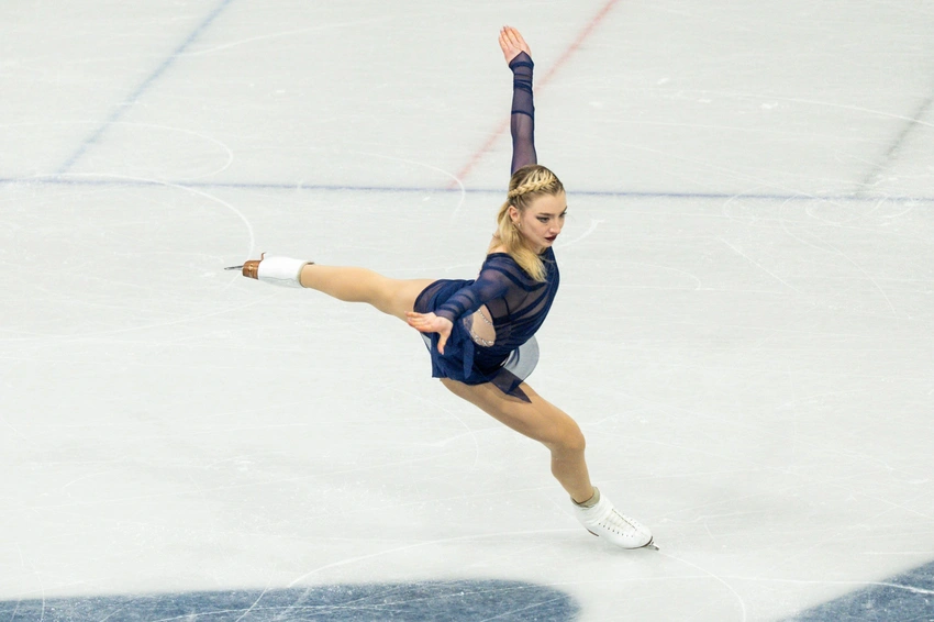Kaori Sakamoto Grabs Early Lead at 2026 Worlds Short Program