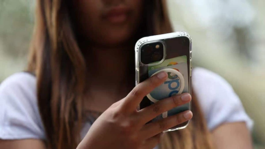Karnataka Moves to Ban Social Media for Kids Under 16