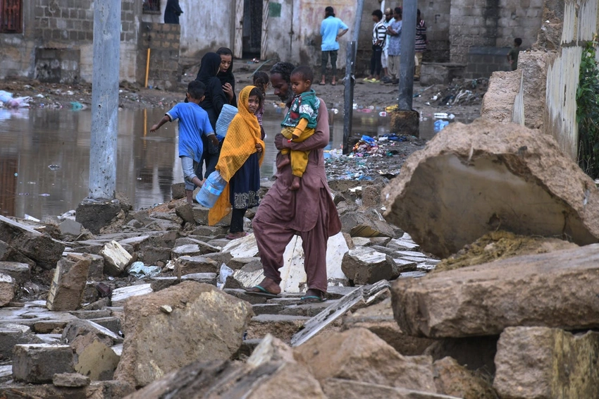 Karachi Storm Leaves Dozens Dead as Winds Raze City