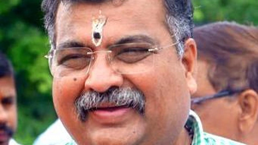 Ambernath: 12 Congress councillors join BJP after suspension