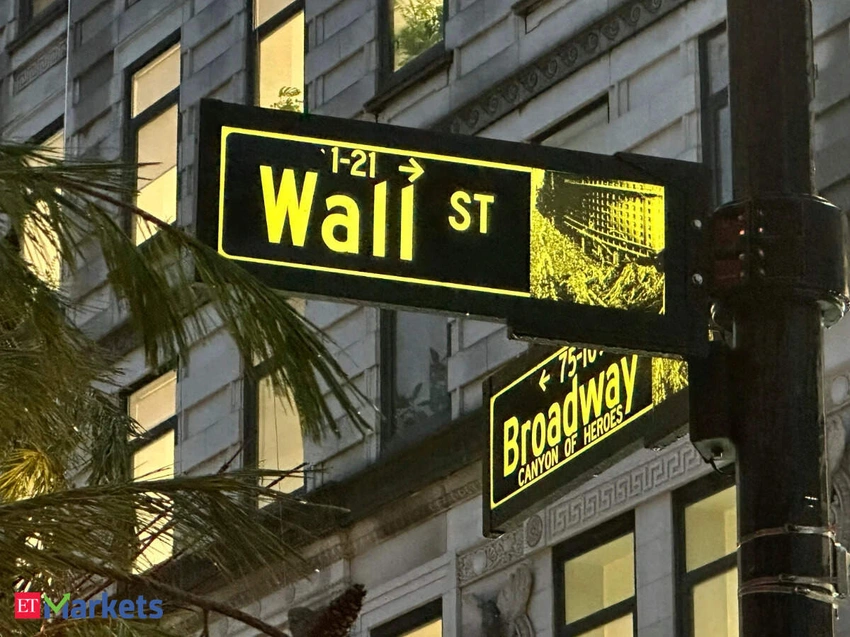 AI Giants Propel Stocks to Records Amidst Surging Yields: Cramer Explains Market Disconnect