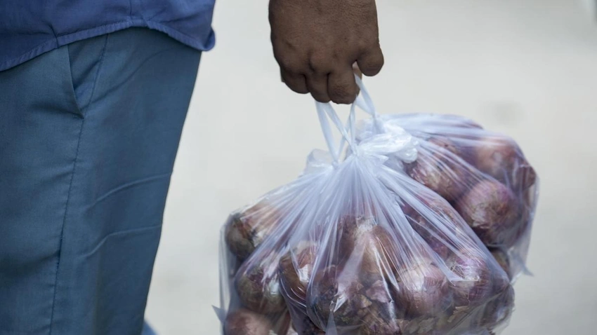 Onion Price Relief! Govt Sells 4,000 Tonnes to Cool Soaring Markets