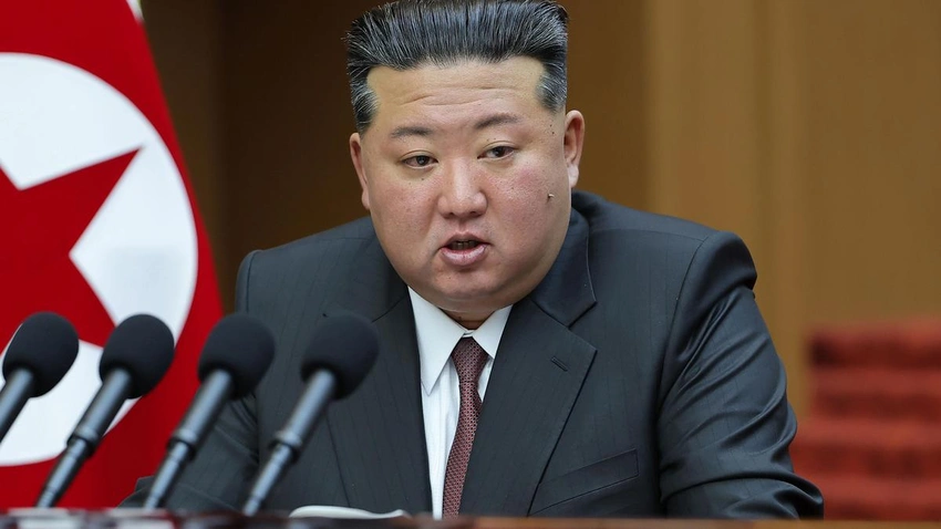 North Korea Fires New Projectiles Into Sea: Regional Tensions Surge