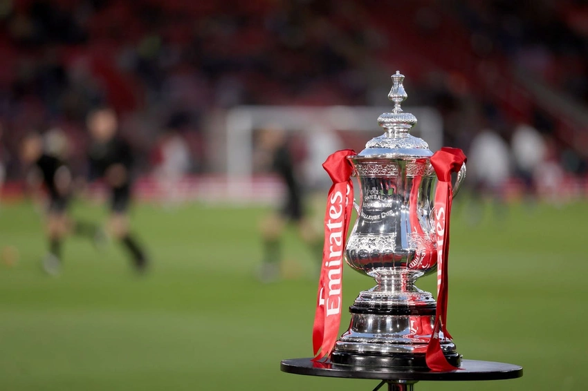 Leeds, Chelsea and City into FA Cup semis at Wembley